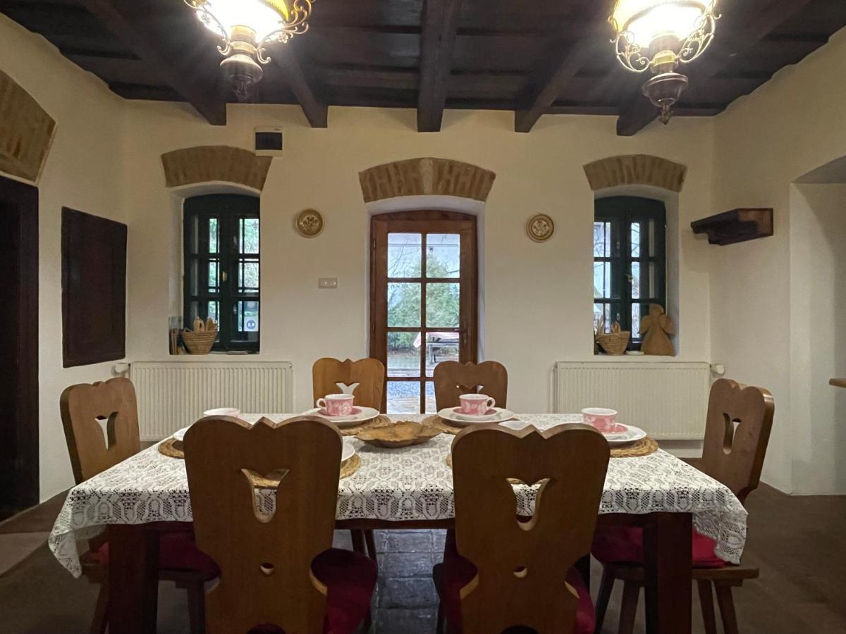 Ferienwohnung Cziroka Vendeghaz Tolcsva Exterior foto