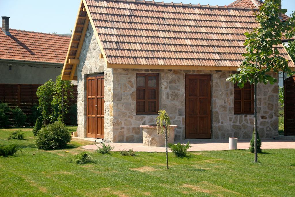 Ferienwohnung Cziroka Vendeghaz Tolcsva Exterior foto